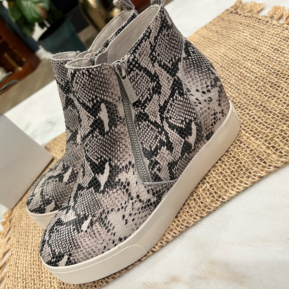 J Slides Python Platform Double Zipper Sneakers - Picture 6 of 9